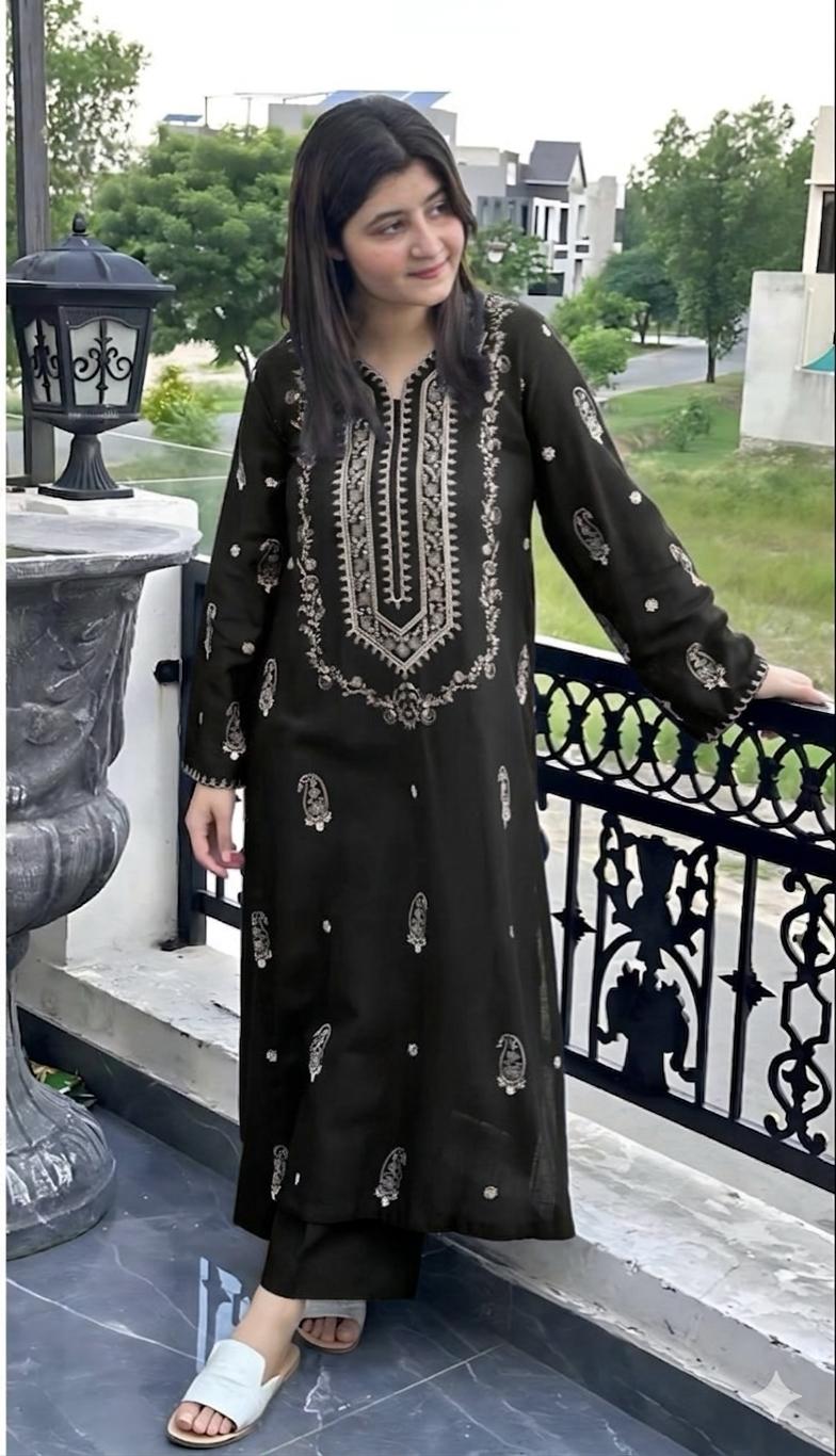 AISLING LAWN 2PC EMBROIDERED